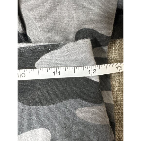 Womens Size Small Activewear Leggings Bundle 3 Pairs In Gray Camo & Olive Green - Picture 10 of 16